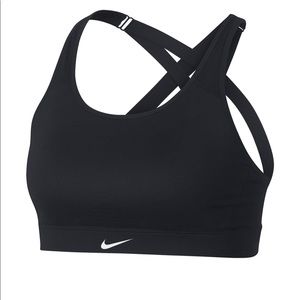 NWT NIKE IMPACT BRA